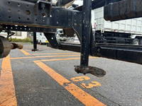 三菱ふそうキャンター散水車小型（2t・3t）[写真09]