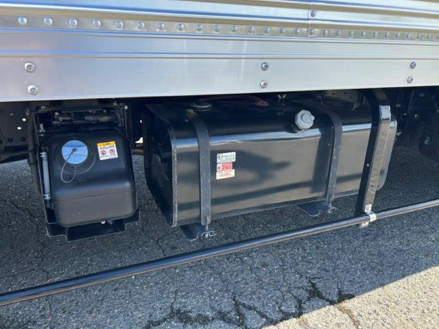 いすゞエルフアルミバン小型（2t・3t）[写真11]