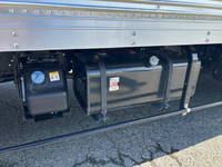 いすゞエルフアルミバン小型（2t・3t）[写真12]