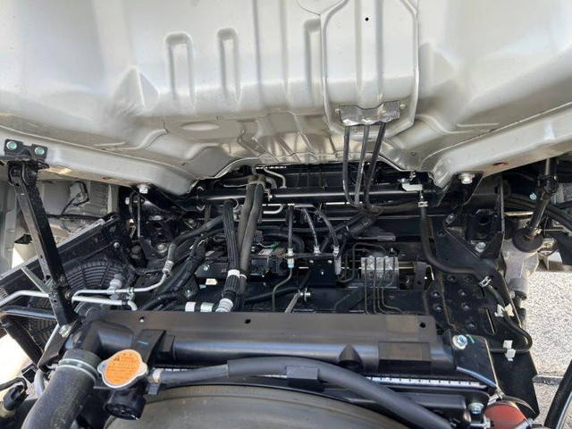 いすゞエルフアルミバン小型（2t・3t）[写真16]