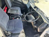 いすゞエルフアルミバン小型（2t・3t）[写真19]