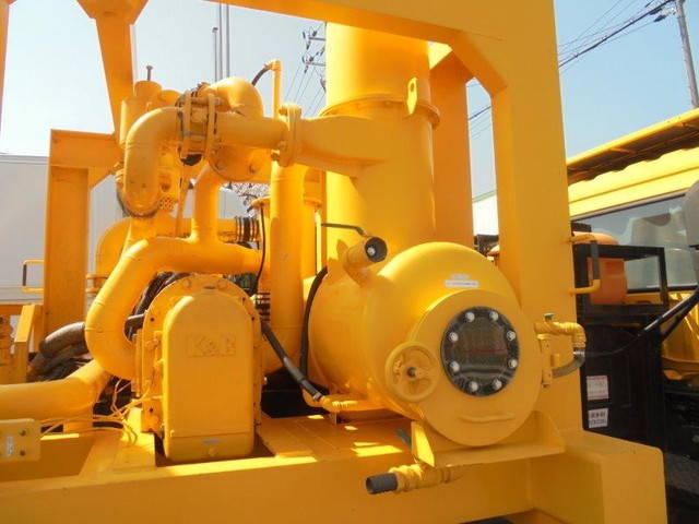 三菱ふそうファイターコンテナ専用車増トン（6t・8t）[写真16]