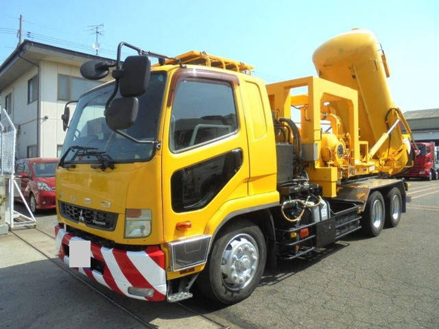 三菱ふそうファイターコンテナ専用車増トン（6t・8t）[写真03]