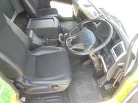 三菱ふそうファイターシャーシ増トン（6t・8t）[写真16]