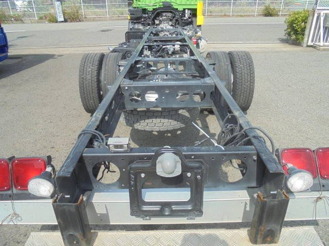 三菱ふそうファイターシャーシ増トン（6t・8t）[写真05]