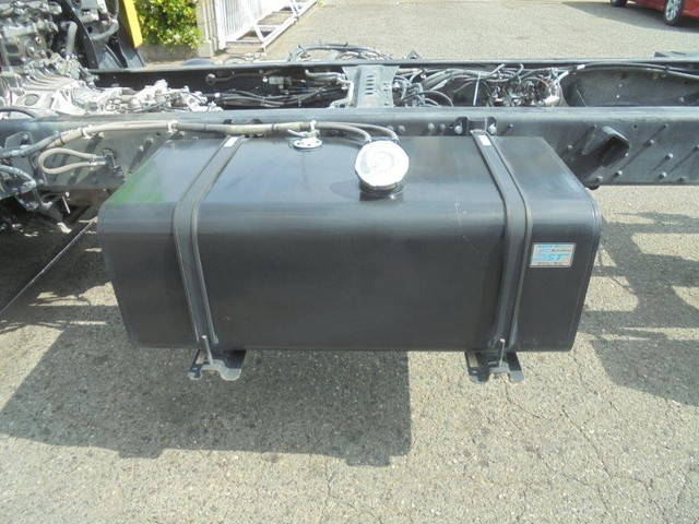 三菱ふそうファイターシャーシ増トン（6t・8t）[写真09]