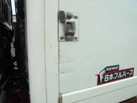 いすゞフォワード冷凍車（冷蔵車）増トン（6t・8t）[写真20]