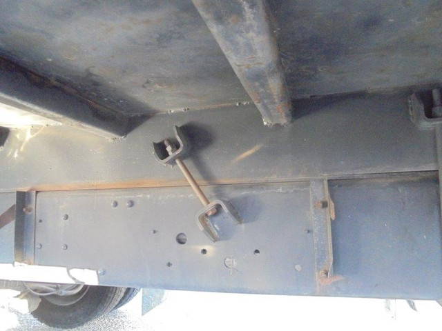 三菱ふそうファイタークレーン4段増トン（6t・8t）[写真24]