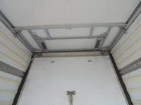 UDトラックスクオン冷凍車（冷蔵車）大型（10t）[写真11]