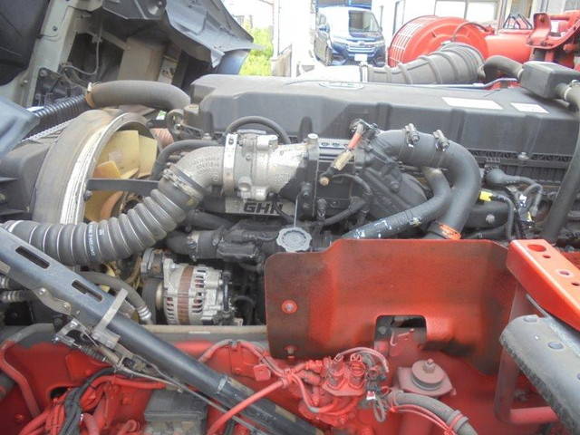 UDトラックスクオン冷凍車（冷蔵車）大型（10t）[写真18]