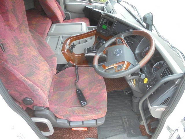 UDトラックスクオン冷凍車（冷蔵車）大型（10t）[写真26]