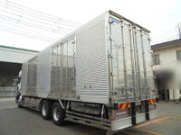 UDトラックスクオン冷凍車（冷蔵車）大型（10t）[写真02]