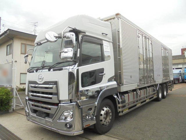 UDトラックスクオン冷凍車（冷蔵車）大型（10t）[写真03]