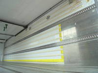 UDトラックスクオン冷凍車（冷蔵車）大型（10t）[写真09]