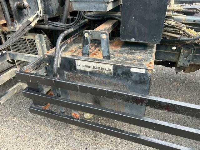 日野レンジャーコンテナ専用車増トン（6t・8t）[写真17]