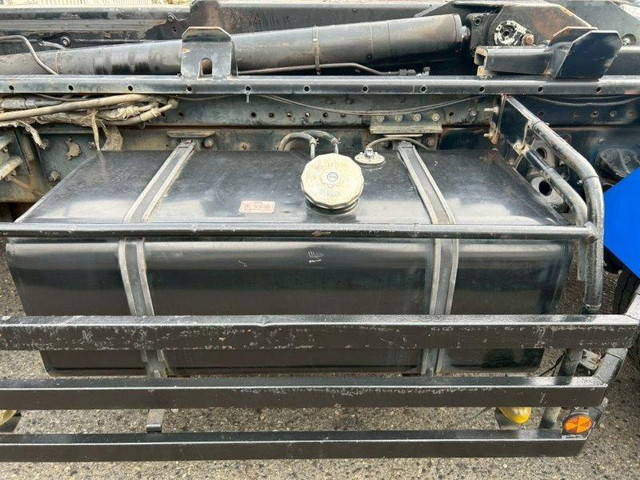 日野レンジャーコンテナ専用車増トン（6t・8t）[写真29]