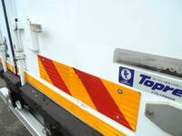 いすゞフォワード冷凍車（冷蔵車）中型（4t）[写真22]