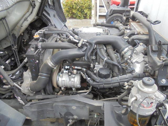 いすゞフォワード冷凍車（冷蔵車）中型（4t）[写真23]