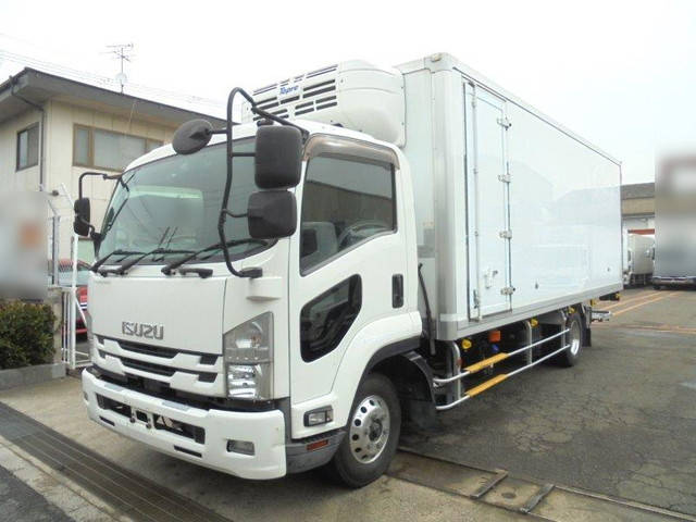 いすゞフォワード冷凍車（冷蔵車）中型（4t）[写真03]