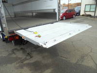 いすゞフォワード冷凍車（冷蔵車）中型（4t）[写真06]