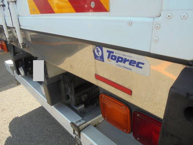 いすゞフォワード冷凍車（冷蔵車）中型（4t）[写真21]