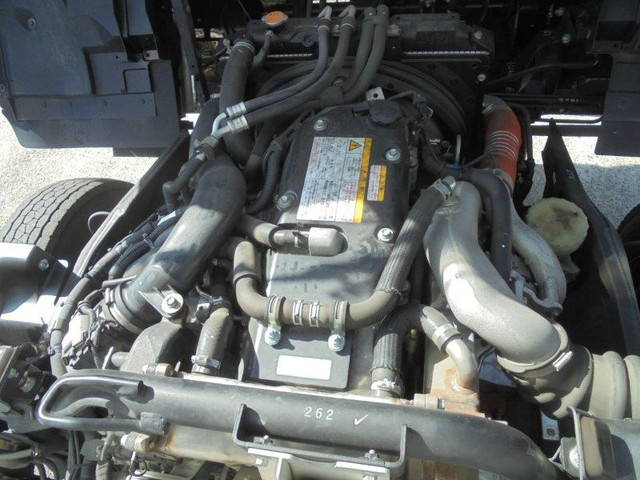 いすゞフォワード冷凍車（冷蔵車）中型（4t）[写真25]