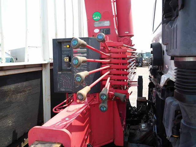 日野レンジャークレーン4段中型（4t）[写真09]