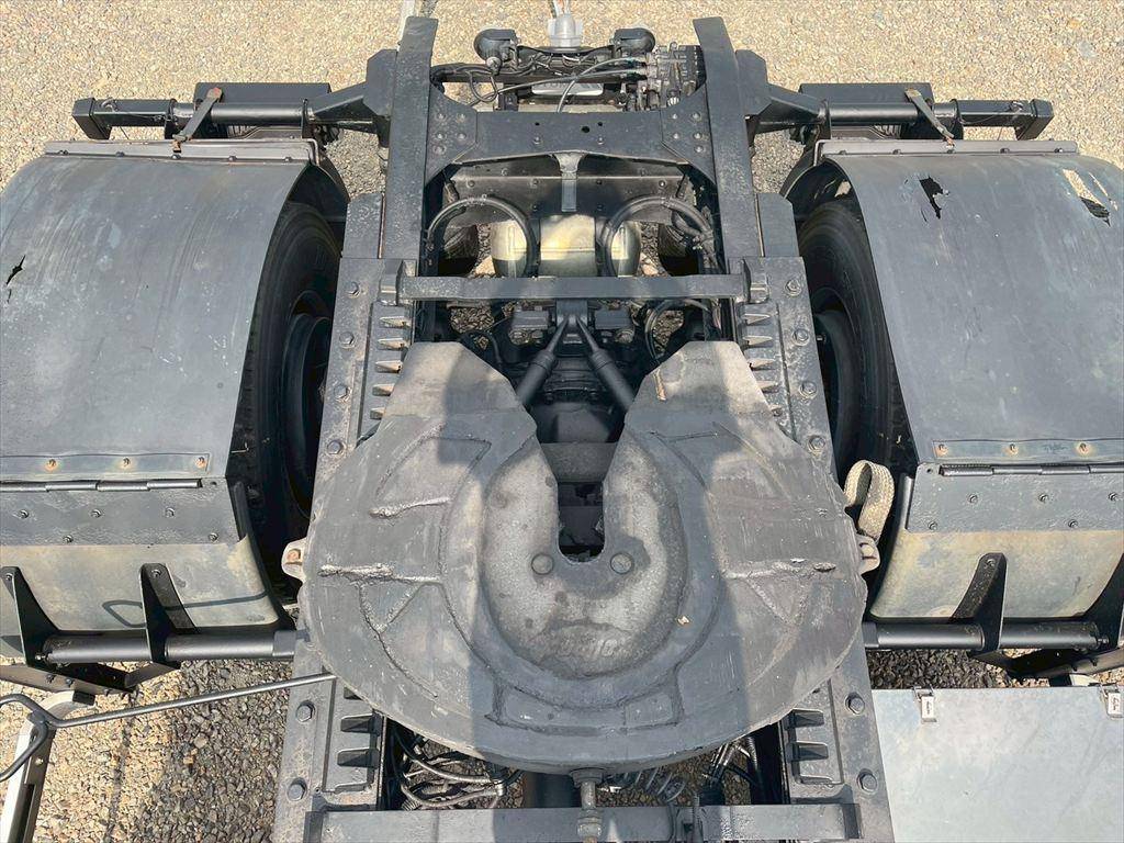 三菱ふそうスーパーグレートトレーラーヘッド（トラクターヘッド）大型（10t）[写真10]