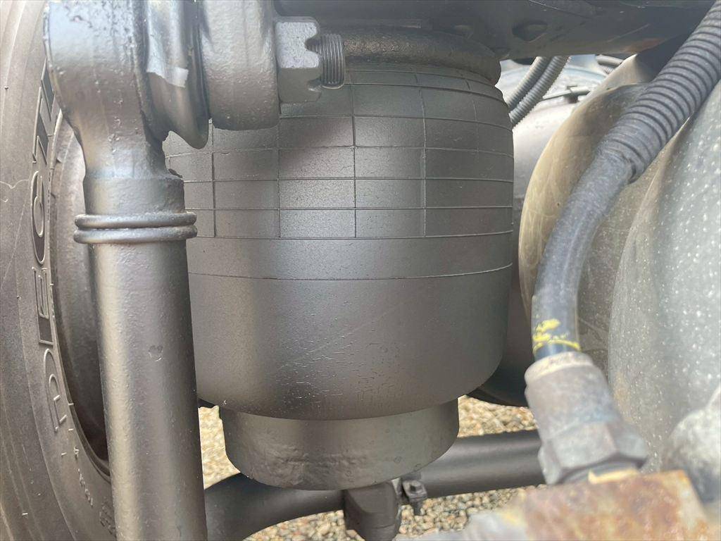 三菱ふそうスーパーグレートトレーラーヘッド（トラクターヘッド）大型（10t）[写真16]