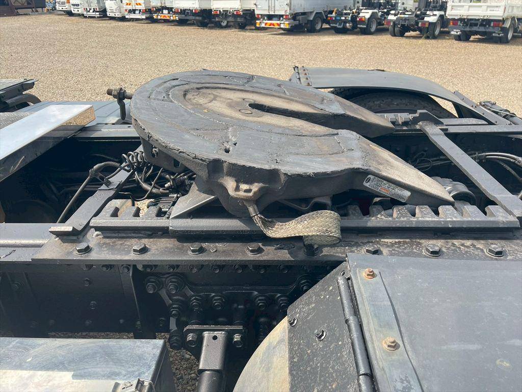 三菱ふそうスーパーグレートトレーラーヘッド（トラクターヘッド）大型（10t）[写真09]