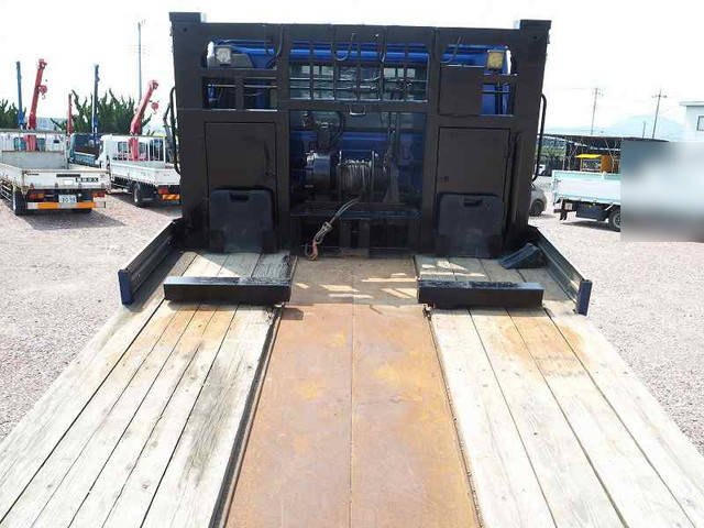 UDトラックスコンドルセルフローダー増トン（6t・8t）[写真11]