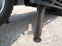 UDトラックスコンドルセルフローダー増トン（6t・8t）[写真15]