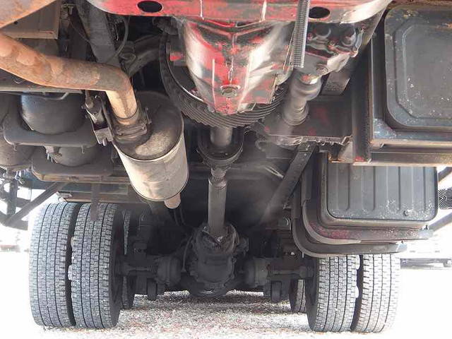 UDトラックスコンドルセルフローダー増トン（6t・8t）[写真17]