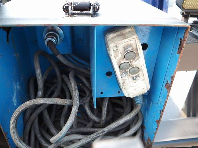 UDトラックスコンドルセルフローダー増トン（6t・8t）[写真19]