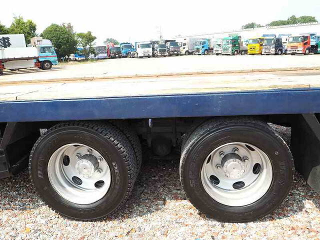 UDトラックスコンドルセルフローダー増トン（6t・8t）[写真28]