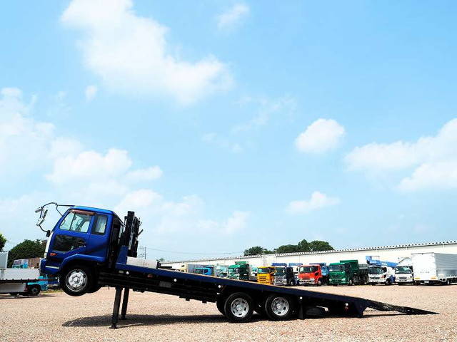 UDトラックスコンドルセルフローダー増トン（6t・8t）[写真05]