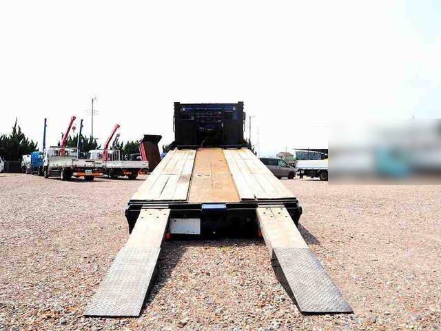 UDトラックスコンドルセルフローダー増トン（6t・8t）[写真06]