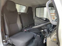 三菱ふそうキャンター平ボディ小型（2t・3t）[写真14]