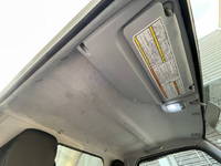 三菱ふそうキャンター平ボディ小型（2t・3t）[写真18]