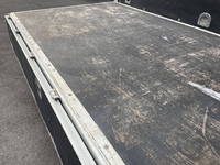 三菱ふそうキャンター平ボディ小型（2t・3t）[写真23]