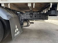 三菱ふそうキャンター平ボディ小型（2t・3t）[写真09]