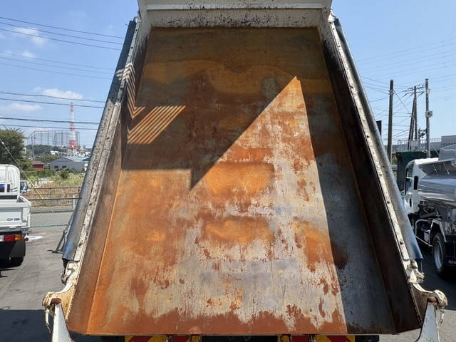 日野レンジャーダンプ中型（4t）[写真12]