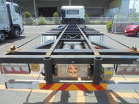 UDトラックスクオンコンテナ専用車大型（10t）[写真06]