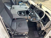 三菱ふそうスーパーグレートコンテナ専用車大型（10t）[写真23]