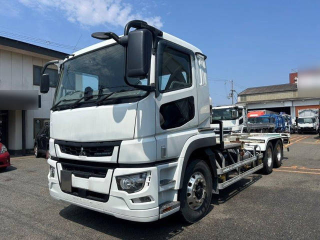 三菱ふそうスーパーグレートコンテナ専用車大型（10t）[写真03]