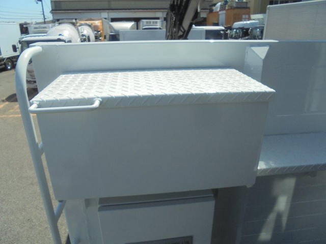 三菱ふそうスーパーグレートクレーン4段大型（10t）[写真29]