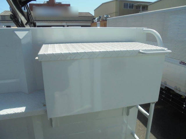 三菱ふそうスーパーグレートクレーン4段大型（10t）[写真30]