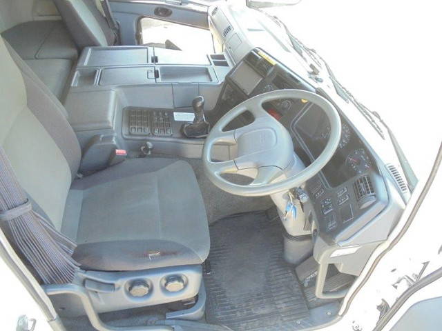 三菱ふそうスーパーグレートクレーン4段大型（10t）[写真35]