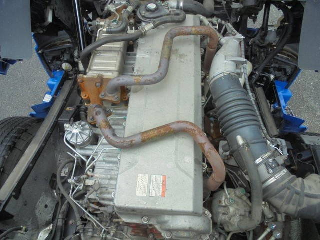 日野プロフィアトレーラーヘッド（トラクターヘッド）大型（10t）[写真21]