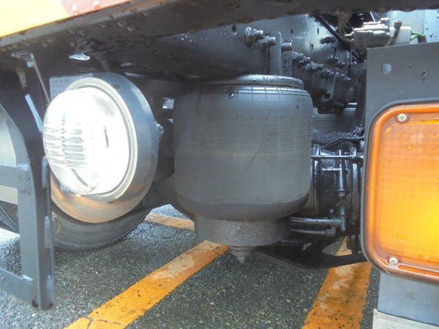 日野プロフィアトレーラーヘッド（トラクターヘッド）大型（10t）[写真07]